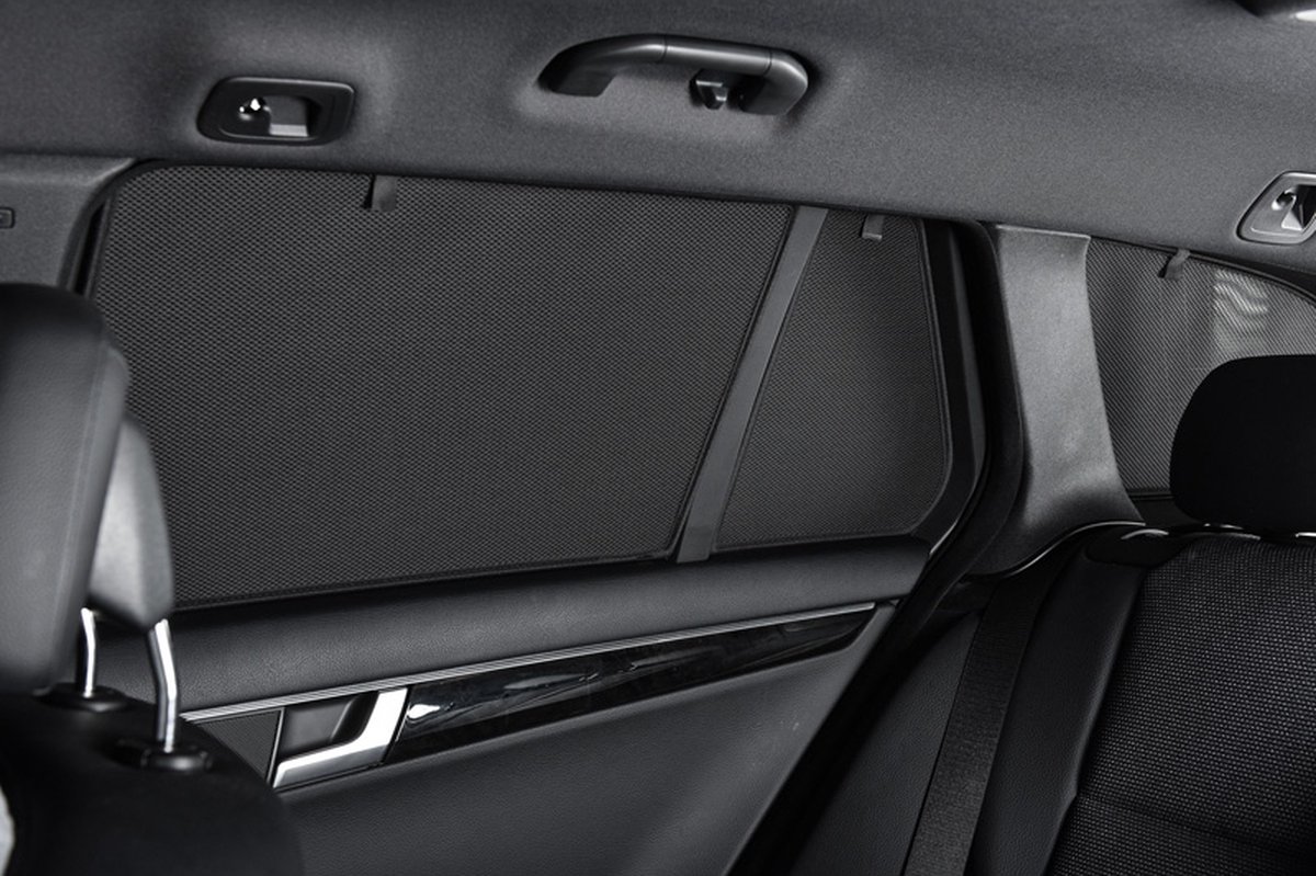 WALSER XTR Gummi Fussmatten Auto für Land Rover Range Rover Sport 2 (L494) 04/2013-2022, 100% passgenaue Auto Fußmatten, robuste Universal Fußmatte Auto, Gummimatten Auto