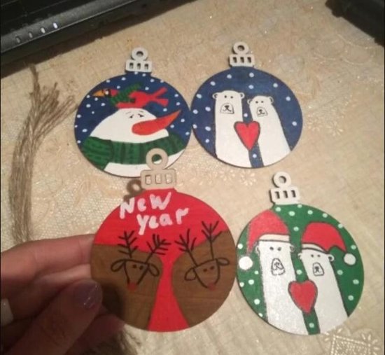 Schilderbare houten kerstballen Maak je eigen kerstbal!