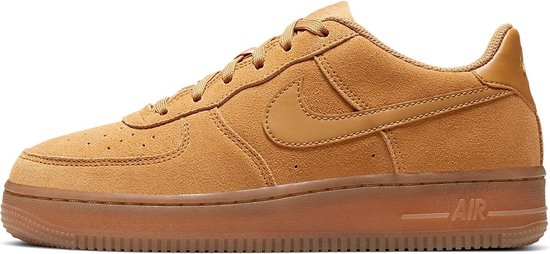 Nike Air Force 1 Sneakers - Maat 40 - Unisex - bruin | bol.com
