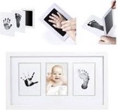 Baby handafdruk en voetafdruk fotokaartje - Baby cadeau - Gipsafdruk alternatief! - Eenvoudig schoonmaken - incl. 2 witte kaartjes en handleiding.