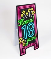 Waarschuwingsbord - Hoera 18 jaar - Hoogte 56 Cm