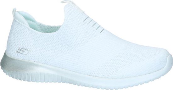 BEWERKTE SNEAKERS ZONDER VETERS - Zwart | ZARA Nederland / Netherlands