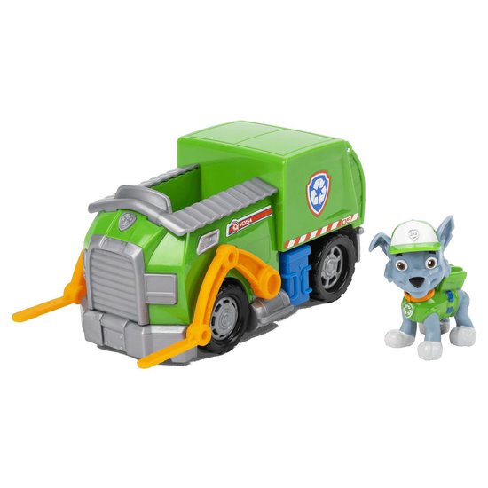 Felgroene Paw Patrol Rocky recyclewagen met oranje grijperarmen en Rocky-figuur ernaast. Recyclinglogo op de zijkant.