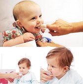 Baby vinger tandenborstel - 2 stuks - Met gratis opbergbakje