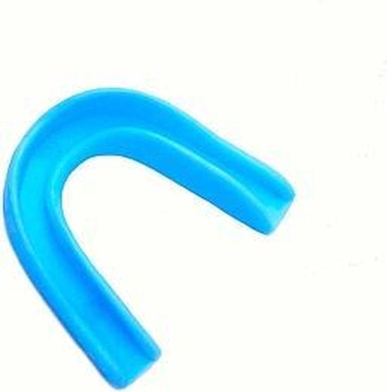 MOUTHGUARD IN PLASTIC BOX BLUE
