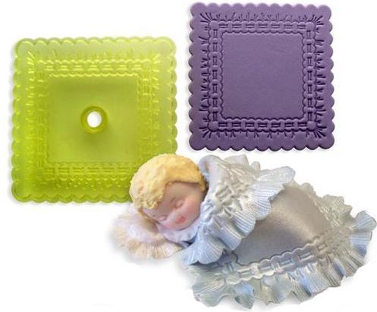 JEM Frilly Pillow Cutter