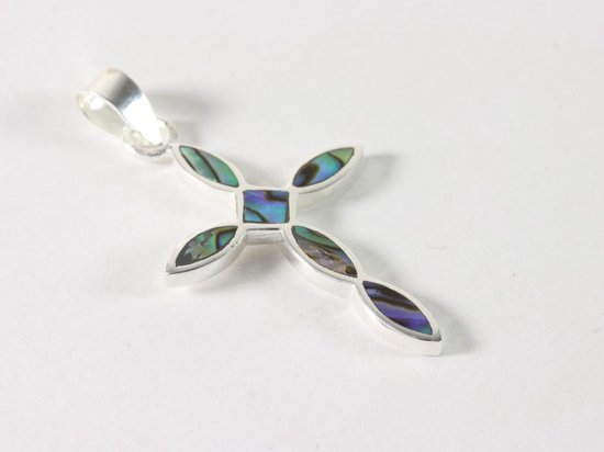 Pendentif croix en argent avec coquille d'ormeau