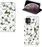 iPhone 11 Smart Cover Dogwood Flowers