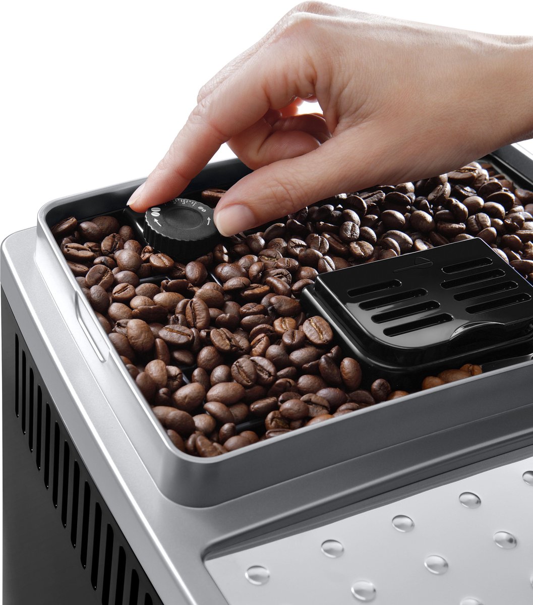 Afbeelding 3 van De'Longhi Magnifica S Smart ECAM250.23.SB - Volautomatische espressomachine - Zilver/zwart