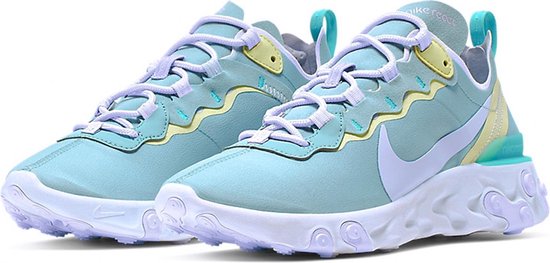 Nike Sneakers - Maat 38.5 - Vrouwen - lichtblauw/geel/wit | bol.com