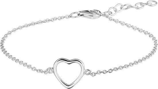 Zilverkleurige armband met een dunne schakelketting en een opengewerkt hartje in het midden.