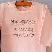 Baby Rompertje licht rose meisje met tekst | De liefste Tante is toevallig mijn Tante  | lange mouw | roze met zilver | maat 50/56 cadeau geboorte kraamcadeau zwangerschap aankondi