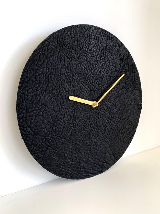 Horloge murale en cuir 30 cm | Cuir noir | Horloge unique | bol.com