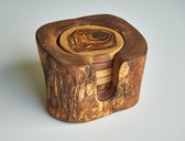 HappyWoods - Handgemaakte Olijfhouten Onderzetters & Onderleggers voor Glazen - 6 Stuks inclusief houder - Rustic Coaster- Duurzaam - Uniek Cadeau