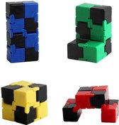 Infinity Groen zwart rood geel oftewel 2 stuks infinity