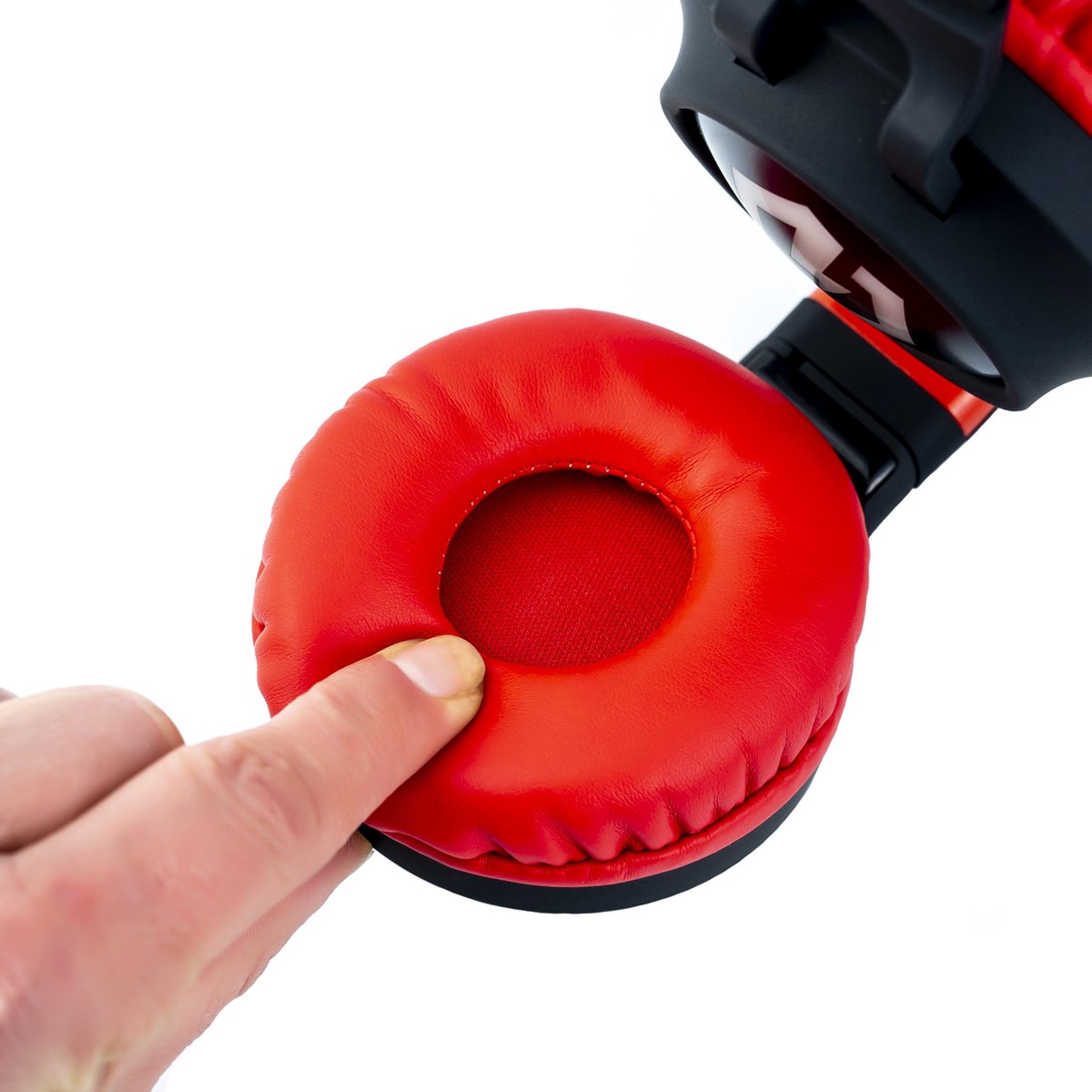 PowerLocus Buddy Draadloze On-Ear Koptelefoon voor Kinderen, LED lampjes, 85db Limiet, met Microfoon, Micro SD poort - Zwart/Rood – foto 7