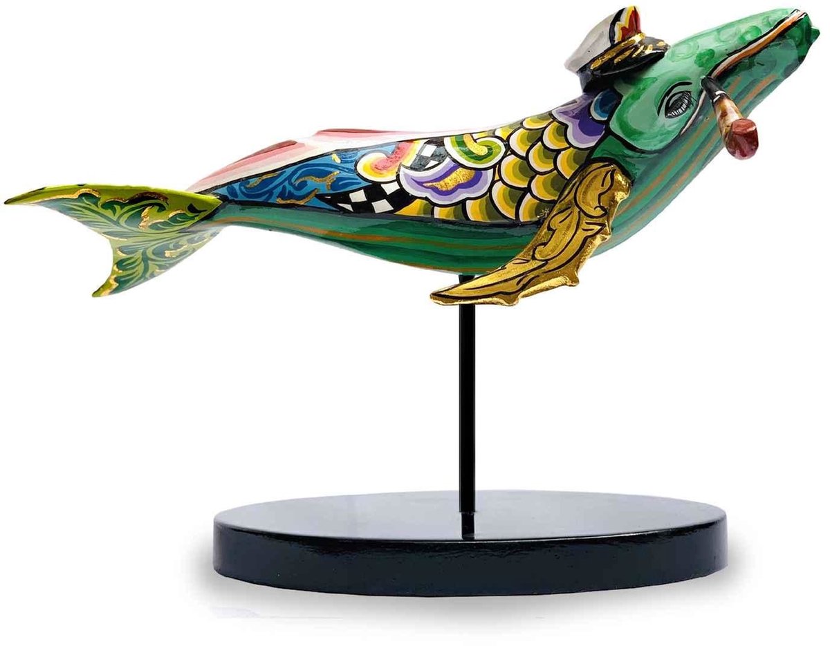 Whale Ahab, M