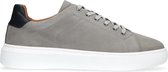 Manfield - Heren - Grijze nubuck sneakers met zwart hielstuk - Maat 42