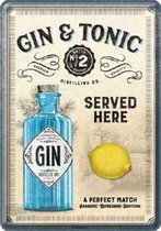 Gin & Tonic Served Here. Metalen Postcard 10 x 14 cm.