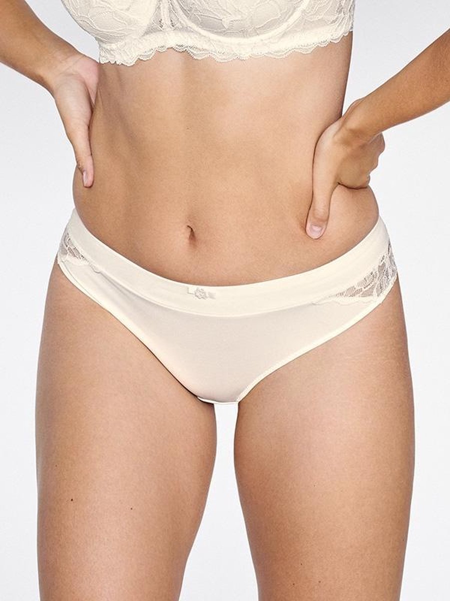 Naturana Panty Slip 4653/505-42