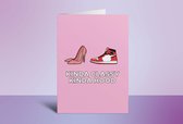Kaart - Kinda Classy Kinda Hood - Hakken - Sneaker - Vriendin - Grappig - Verjaardag - Roze