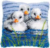 Paquet de coussin `` Ducklings in the Water Button ''