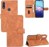 Voor Motorola Moto E (2020) Effen kleur Skin Feel Magnetische gesp Horizontale flip-kalftextuur PU-lederen tas met houder & kaartsleuven & portemonnee (bruin)