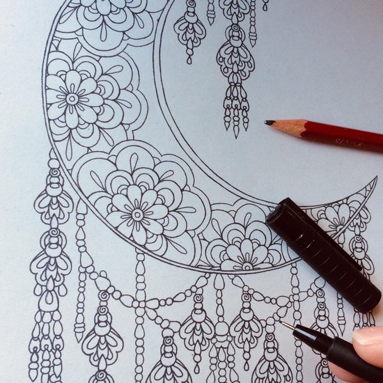 Masja van den Berg - Masja's Mandala's Deel 2- kleurboek - kleuren voor volwassenen - mandala