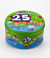 Verjaardag - Snoep - Snoeptrommel - 25 jaar - Gevuld met Drop - In cadeauverpakking met gekleurd lint