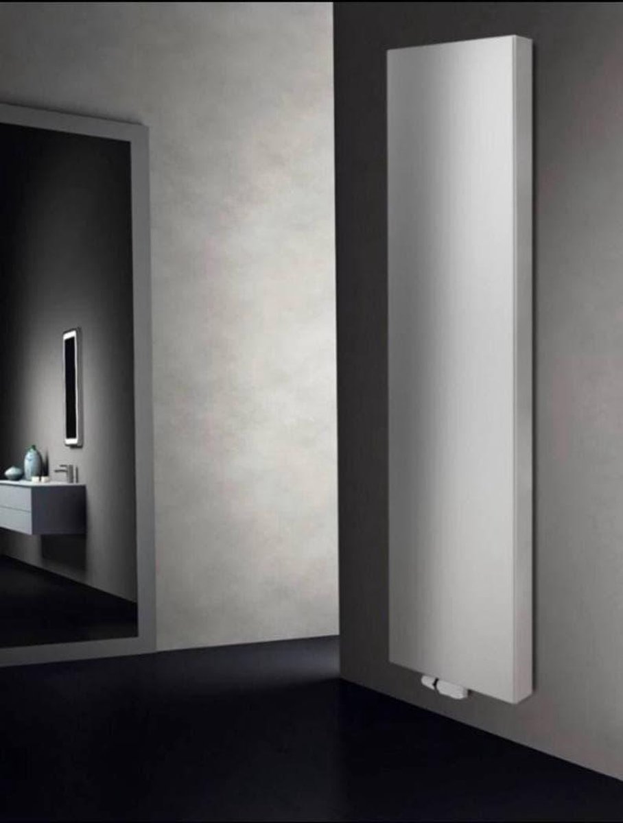 Copa Verticale radiator T20 Vlakke Voorzijde B400 H2000 - 1965 Watt