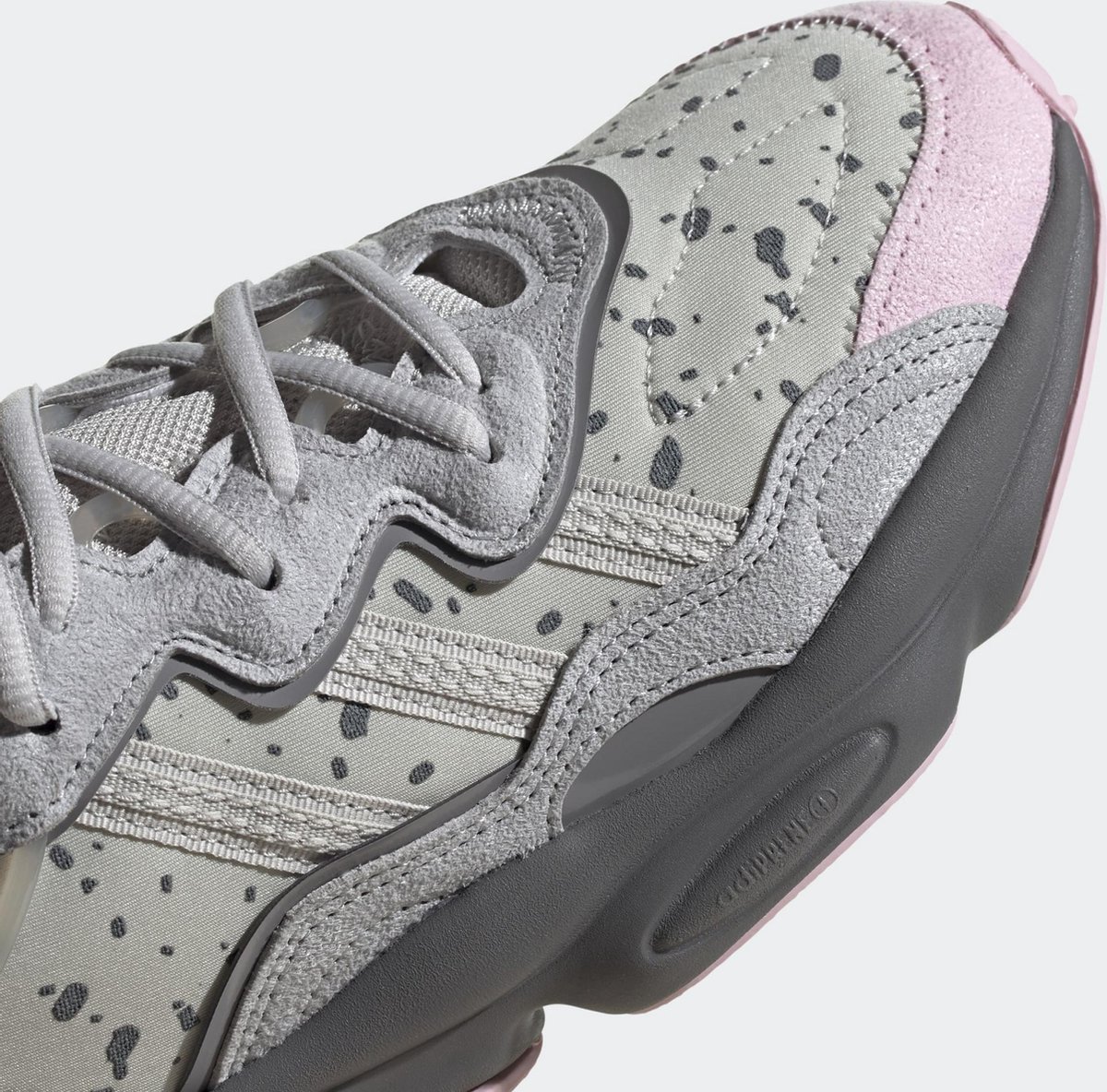 Adidas Ozweego - Dames - White - Maat 38,5 FZ3779 - Vergelijk prijzen