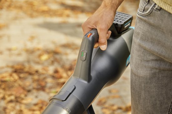 GARDENA PowerJet accu bladblazer - 18V P4A set - 100 km/h - Incl. accu en lader