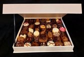 Candela Magneet Box Fairtrade handgemaakte bonbons Candela - 1150 gram - chocolade