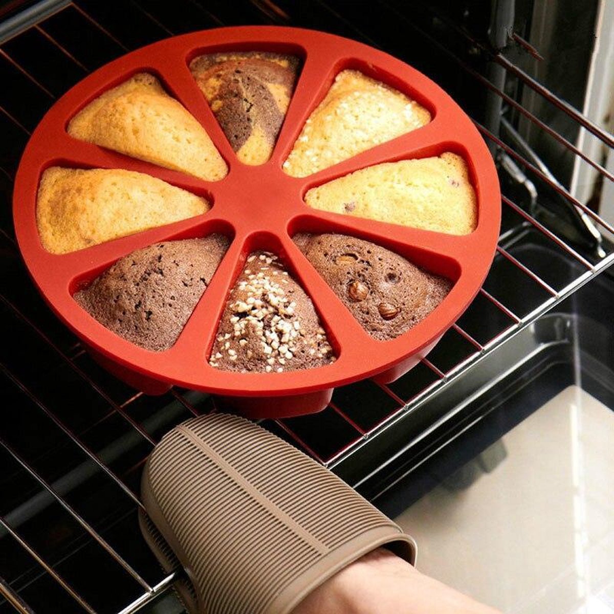Siliconen Cake Bakvorm - Siliconen Taart punt Bakvorm - Pizza Cakevorm - Cavity Cake - Driehoek Slices - Cake Mold - Bakken - 8 Porties in 1 keer - Rood