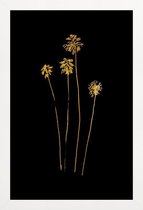 JUNIQE - Poster met houten lijst Palm Silhouettes gouden -30x45 /Goud