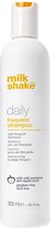 milk_shake daily frequent shampoo 300 ml - Normale shampoo vrouwen - Voor Alle haartypes
