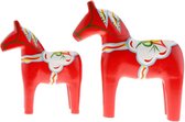 BaykaDecor - Set van 2 Houten Dala Paarden Beeld - Zweedse Kunst - Woondecoratie Dala Paard Zweden - Hand Geschilderd Rood - 23 cm
