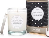 KOBO Coterie Vetiver and Shaved Vanilla geurkaars 310 g 80 branduren