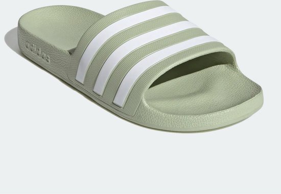 Zelfrespect genade Bedrijfsomschrijving adidas Slippers - Maat 42 - Unisex - groen/beige - wit | bol.com
