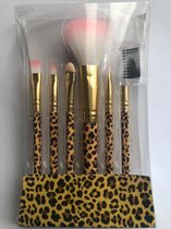 Luxe Make Up Kwasten Set panter 6 stuks 13 lang - Make Up Brush - Oogschaduw - Foundation Kwast - Poederkwast - Brush - Make up - Cosmetica - Kwasten Set – Make Up Etui -Make Up Etui panter