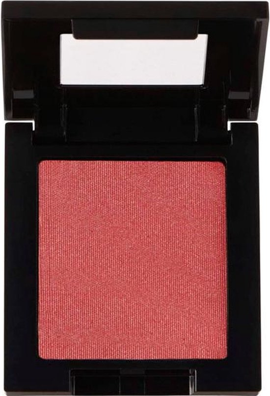 Maybelline Fit Me Blush 50 Wine, een koraalrode blush met fijne glitters.