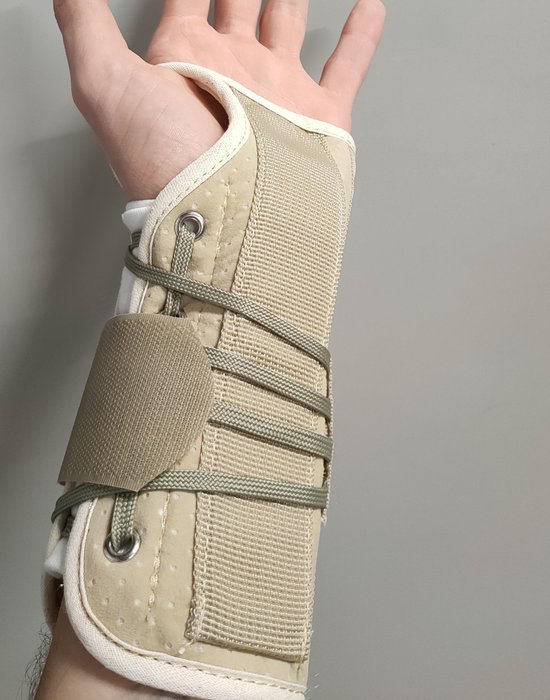 GM Medical Comfort Polsbrace Beige Links L