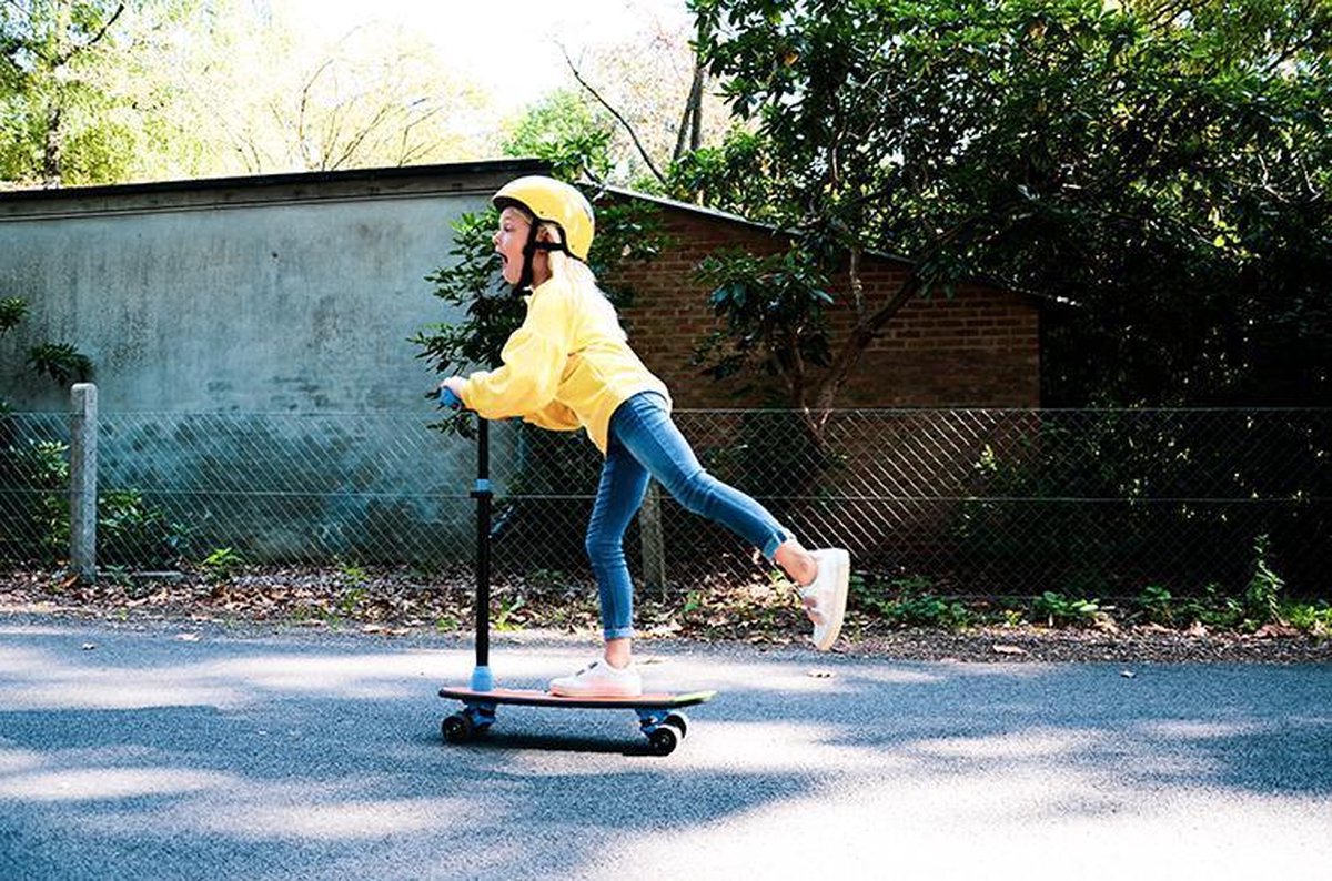 Chillafish Skateboard en Step 2-in-1 - Kinderstep omvormbaar naar Skateboard - Zwart - Jongens en meisjes 3 jaar en ouder - Verstelbaar stuur - Model Skatieskootie 2 — afbeelding 6