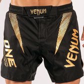 VENUM X ONE FC Fightshort Zwart Goud Kies hier uw maat Venum Fight Shorts: S - Jeansmaat 31/32