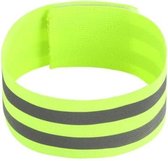 1 Stuk - Reflecterende armband - Hardloopband - Lichtgevende armband voor sporten - Fluorescerend Groen - Verlichting armband - Wandelen - Klittenband - Reflecterende band