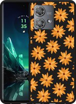 Cazy Hoesje Zwart geschikt voor Motorola Edge 40 Neo Oranje Bloemen