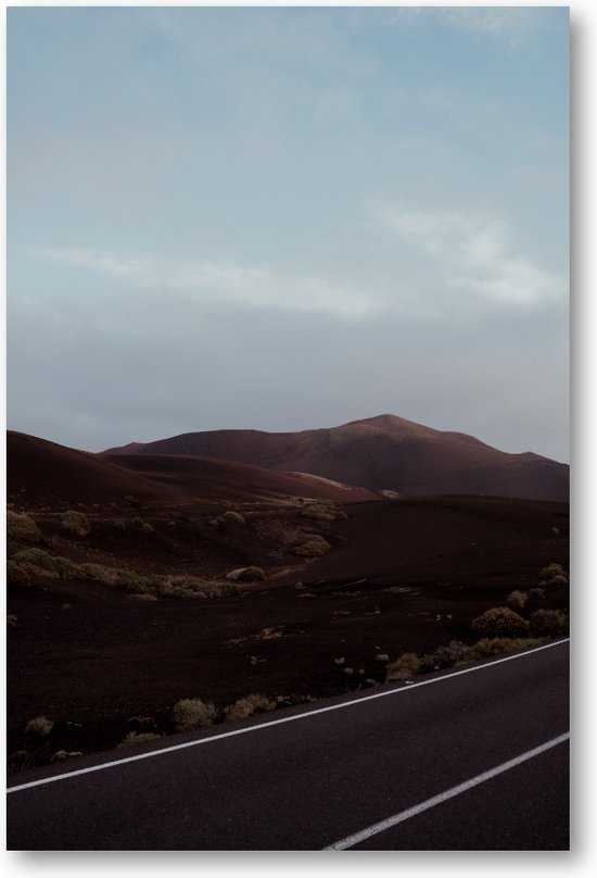 Rustende Reuzen - Lanzarote's Natuurlijke Monumenten - Eenvoud van de Elementen - Fotoposter 60x90