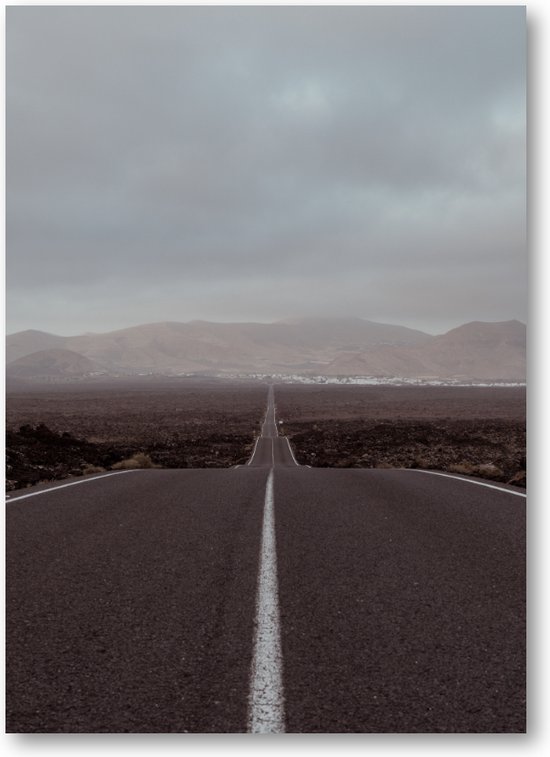 De Weg door Lanzarote - Op Reis door de Stilte - De Stille Snelweg - Fotoposter 50x70