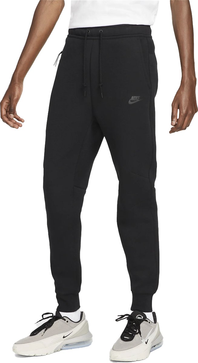 Nike Tech Fleece Trainingsbroek - Zwart - Maat M - Heren op Prijzenvolger.com