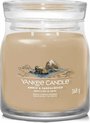 Yankee Candle - Amber & Sandalwood Signature Medium Jar - Moederdag cadeau